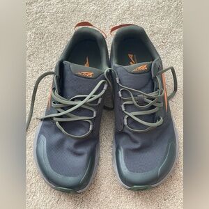 Altra Men's Superior 6 Trail Running Shoes US 9.5